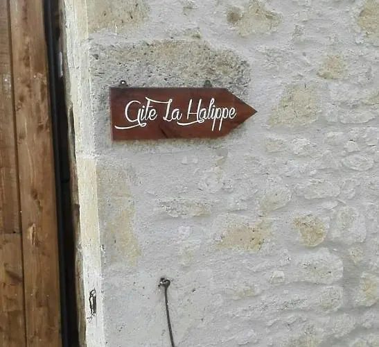 Hébergement de vacances La Halippe *