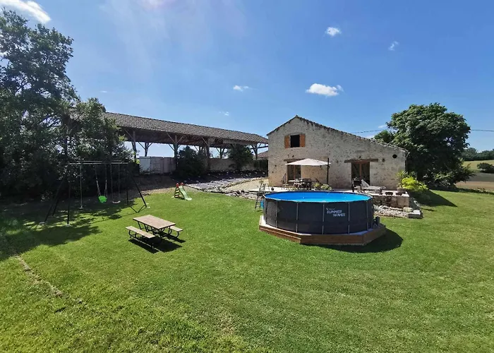 Hébergement de vacances La Halippe Caussens